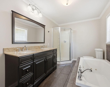 301 N 9th - Photo Thumbnail 19
