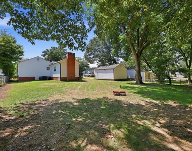 301 N 9th - Photo Thumbnail 38