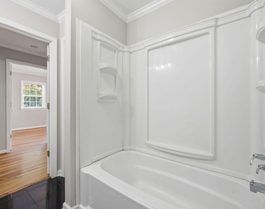 301 N 9th - Photo Thumbnail 27