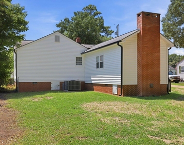 301 N 9th - Photo Thumbnail 37