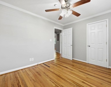 301 N 9th - Photo Thumbnail 31