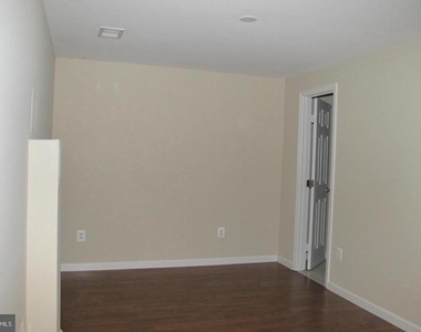 17407 Gallagher Way - Photo Thumbnail 19