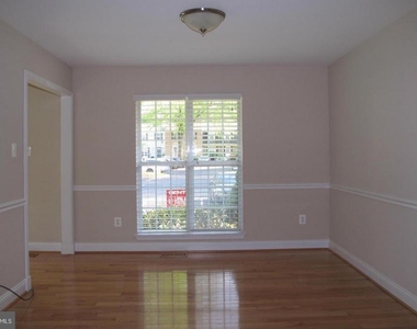 17407 Gallagher Way - Photo Thumbnail 3