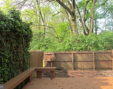 17407 Gallagher Way - Photo Thumbnail 24