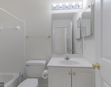 2209 Bear Valley Terrace - Photo Thumbnail 17