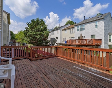 2209 Bear Valley Terrace - Photo Thumbnail 28