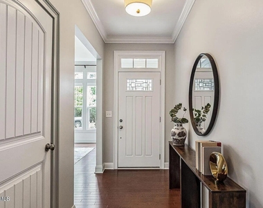 137 Lucky Ribbon Lane - Photo Thumbnail 3