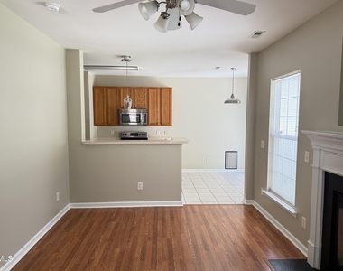 1414 Crimson Creek Drive - Photo Thumbnail 3
