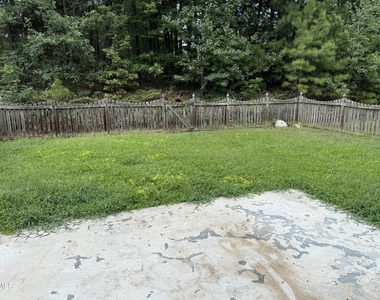 1414 Crimson Creek Drive - Photo Thumbnail 13