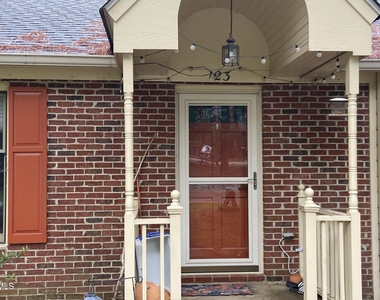 123 Boldleaf Court - Photo Thumbnail 5