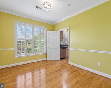 5910 Great Star Drive - Photo Thumbnail 23