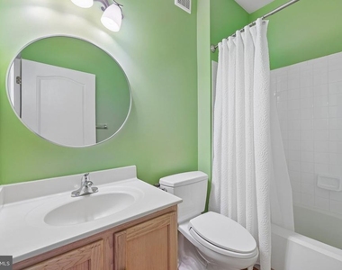 5910 Great Star Drive - Photo Thumbnail 13