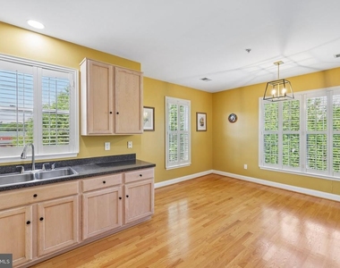 5910 Great Star Drive - Photo Thumbnail 11