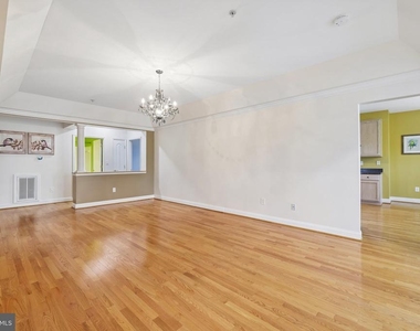 5910 Great Star Drive - Photo Thumbnail 5