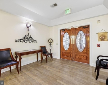 5910 Great Star Drive - Photo Thumbnail 28