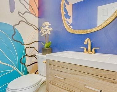 9180 Emersons Reach - Photo Thumbnail 12