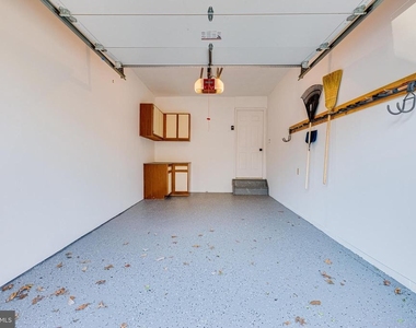9180 Emersons Reach - Photo Thumbnail 28