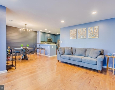 9180 Emersons Reach - Photo Thumbnail 10