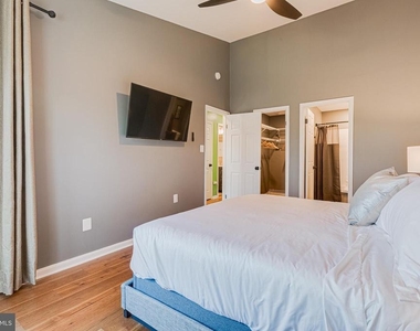 9180 Emersons Reach - Photo Thumbnail 14