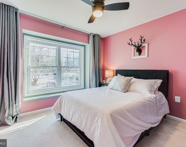 9180 Emersons Reach - Photo Thumbnail 21