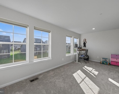 1124 Miller Farm Dr - Photo Thumbnail 21