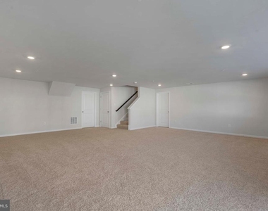 5713 Haller Place - Photo Thumbnail 34