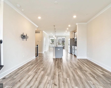 11687 Emily Dickinson Pl - Photo Thumbnail 12