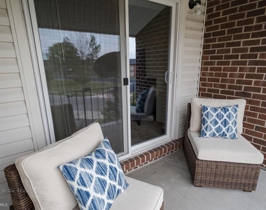 7407 Alvah Avenue - Photo Thumbnail 15