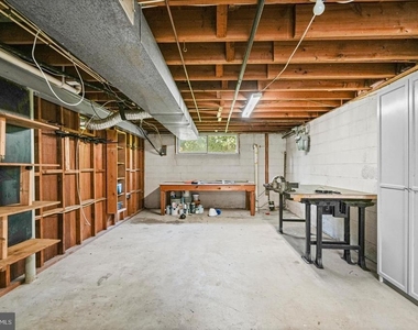 10202 Daventry Drive - Photo Thumbnail 32