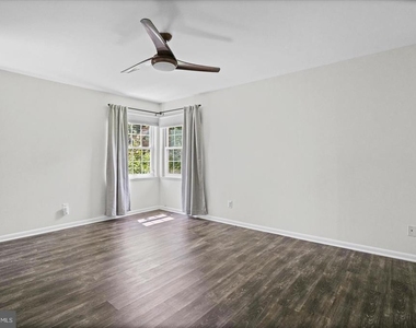 10202 Daventry Drive - Photo Thumbnail 13