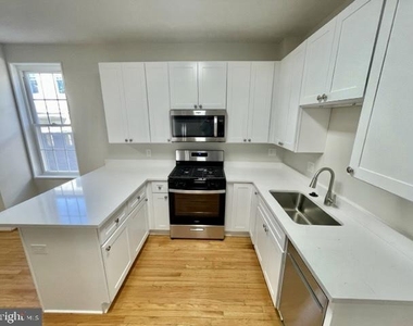 1301 Clarkson Street - Photo Thumbnail 6