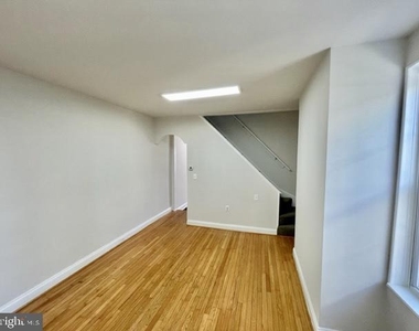1301 Clarkson Street - Photo Thumbnail 4
