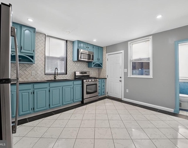 3445 Harwell Avenue - Photo Thumbnail 7