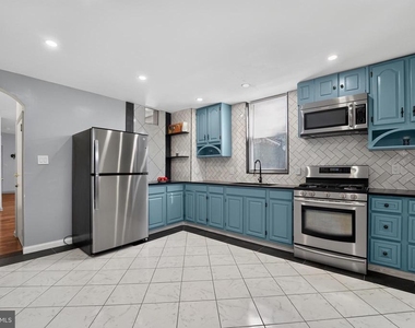 3445 Harwell Avenue - Photo Thumbnail 5