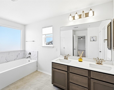 12801 Willowgrove Ln - Photo Thumbnail 19