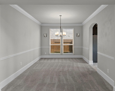 508 Hidden Creek Way - Photo Thumbnail 7