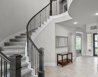 508 Hidden Creek Way - Photo Thumbnail 26