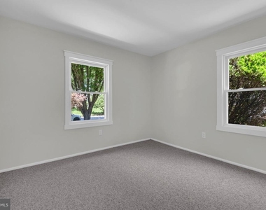 1836 Ralston Place - Photo Thumbnail 26