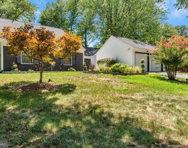 1836 Ralston Place - Photo Thumbnail 5