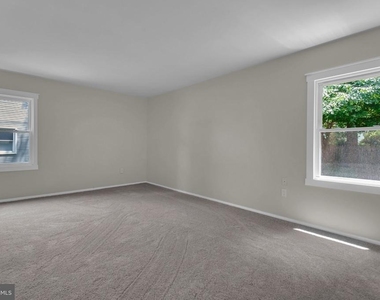 1836 Ralston Place - Photo Thumbnail 30