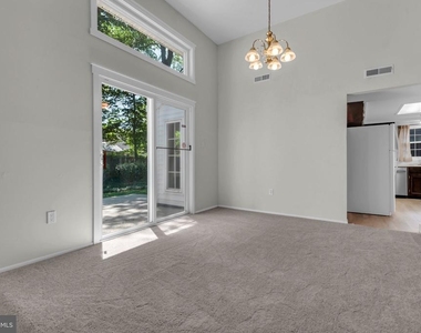 1836 Ralston Place - Photo Thumbnail 17