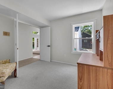 1836 Ralston Place - Photo Thumbnail 24
