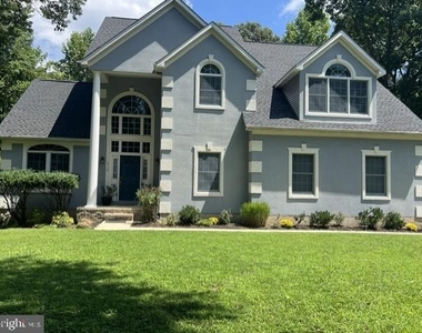 912 Harmony Avenue - Photo Thumbnail 8