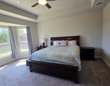 2637 Enza Dr - Photo Thumbnail 25