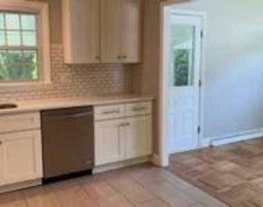 2410 Shellpot Drive - Photo Thumbnail 3