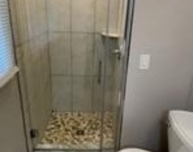 2410 Shellpot Drive - Photo Thumbnail 7