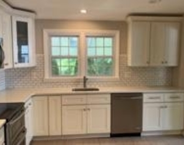 2410 Shellpot Drive - Photo Thumbnail 2