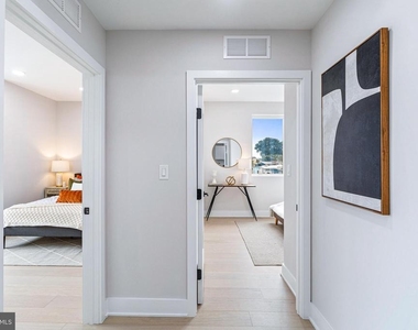 1516 East Capitol Street Ne - Photo Thumbnail 17
