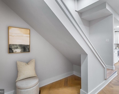 1516 East Capitol Street Ne - Photo Thumbnail 18