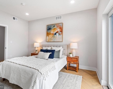 1516 East Capitol Street Ne - Photo Thumbnail 35
